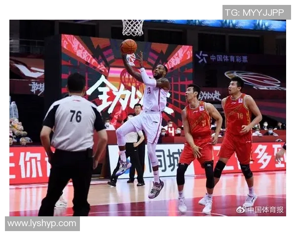 北京首钢迎战强敌，全力争夺季后赛席位展现竞技风采