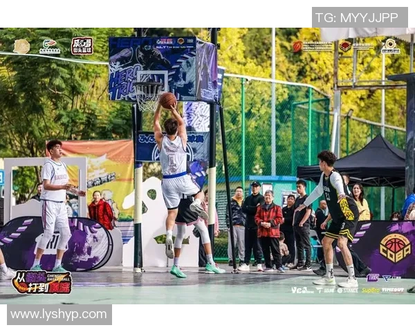 篮球风云再起：从街头到职业赛场的全方位发展与挑战