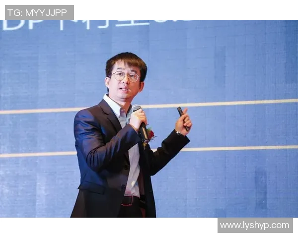 网球运动发展历程与技术创新探讨：从经典打法到现代科技的融合与进步